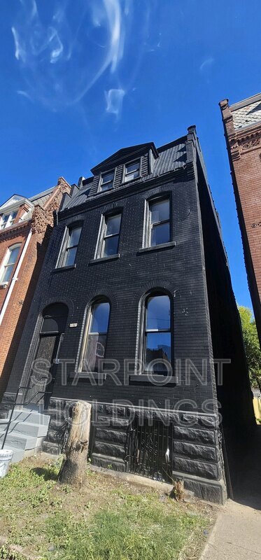 Building Photo - 3916 N 21st St