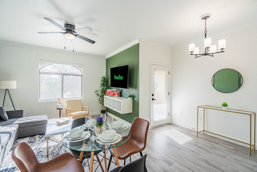 Building Photo - 2155 S 55th St