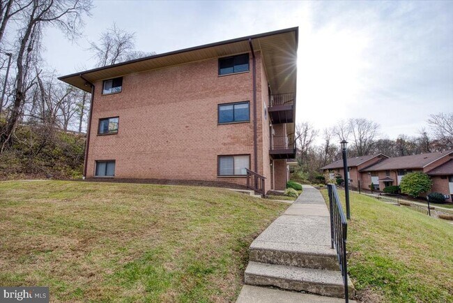 Building Photo - 1016 W Baltimore Pike