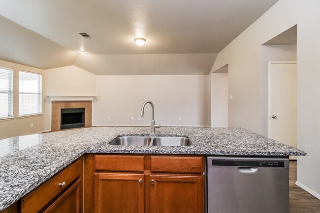 Building Photo - 1118 Partridge Dr