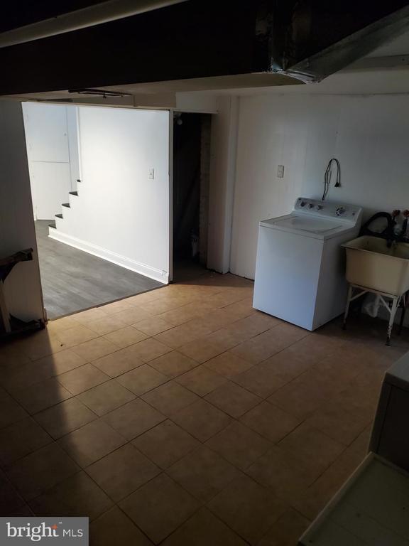 Building Photo - 1534 Doolittle Rd