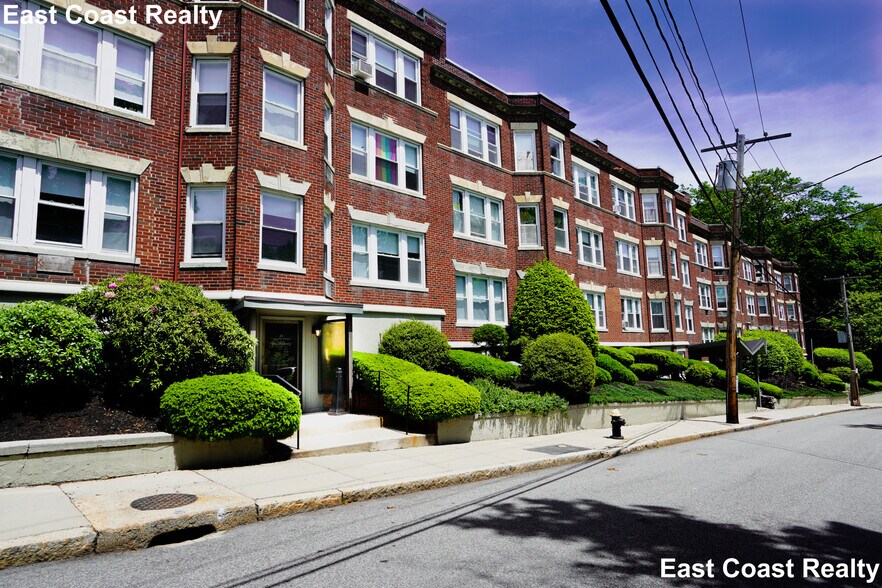Building Photo - 33 Lancaster Terrace