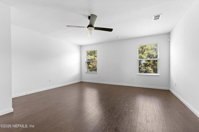 Building Photo - 8704 Lake George Cir W