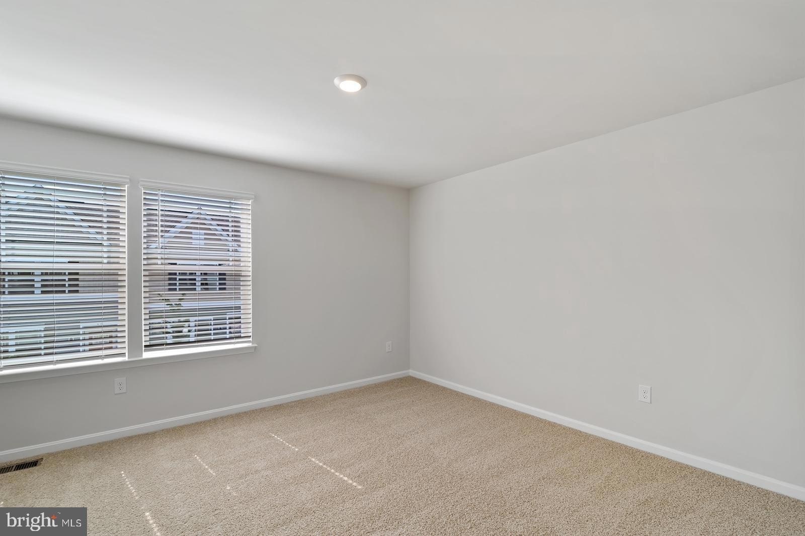 Building Photo - 23 Huckleberry Dr