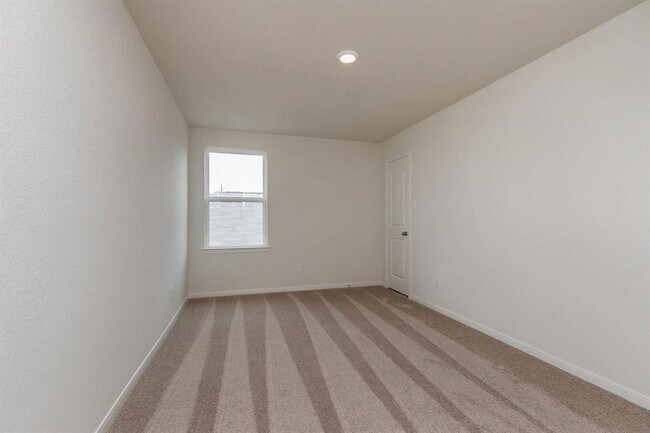 Building Photo - 20715 Nala Bear Dr