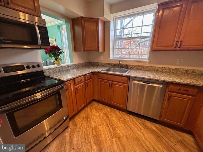 Building Photo - 3541 39th St NW