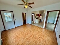 Building Photo - 415