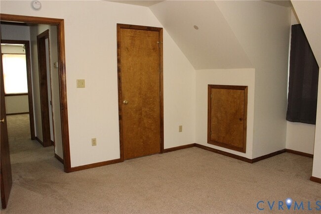 Building Photo - 4019 Shallowood Dr