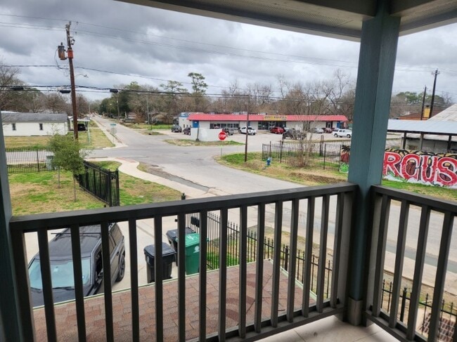 Building Photo - 10401 Bauman Rd