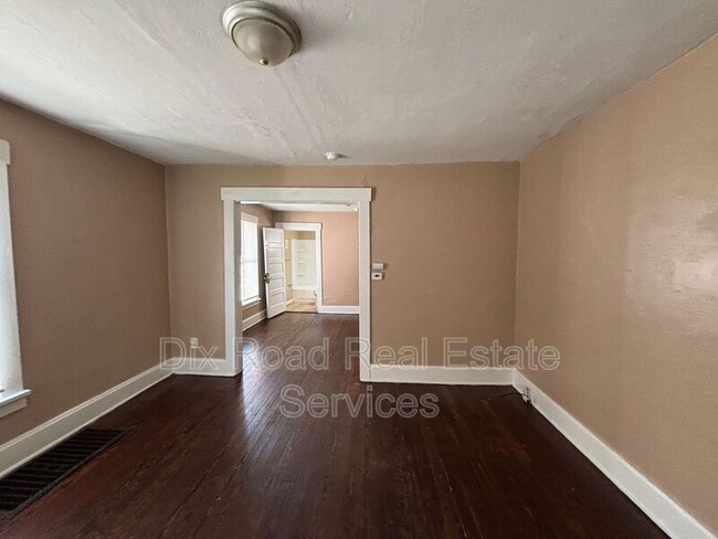 Building Photo - 1509 Taylor Ave