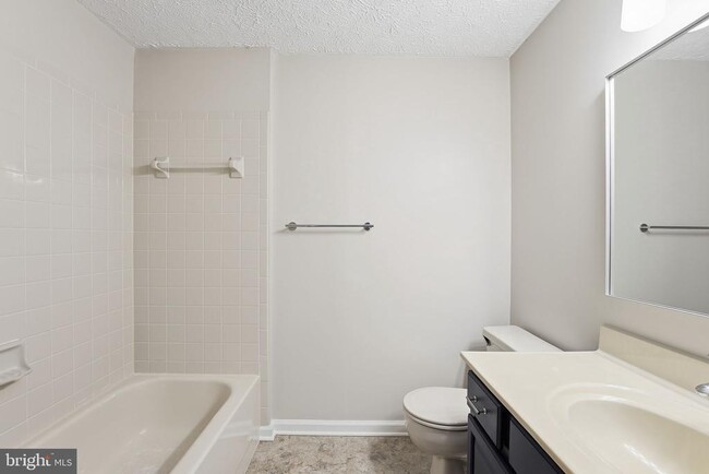 Building Photo - 1118 Casper Dr