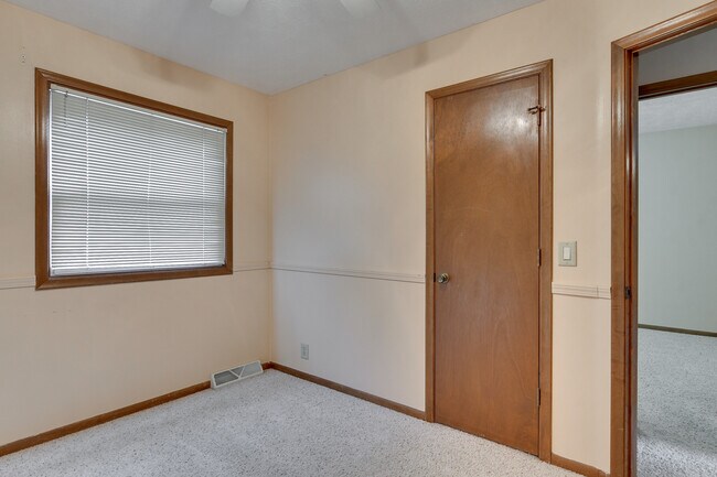 Building Photo - 2219 N 127th Cir