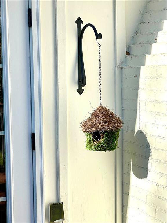 Building Photo - 245 Willow Springs Dr