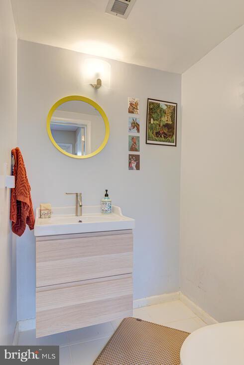 Building Photo - 11621 Newbridge Ct