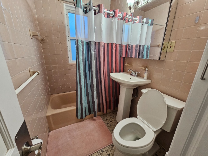 Building Photo - 15 New Hampshire Ave