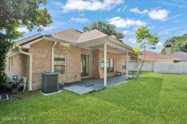 Building Photo - 8871 Canopy Oaks Dr