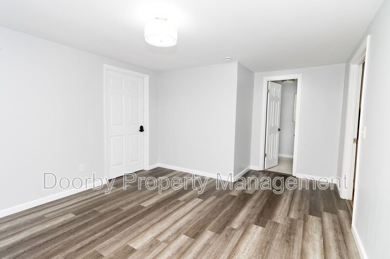 Building Photo - 1313 Timbercrest Ln