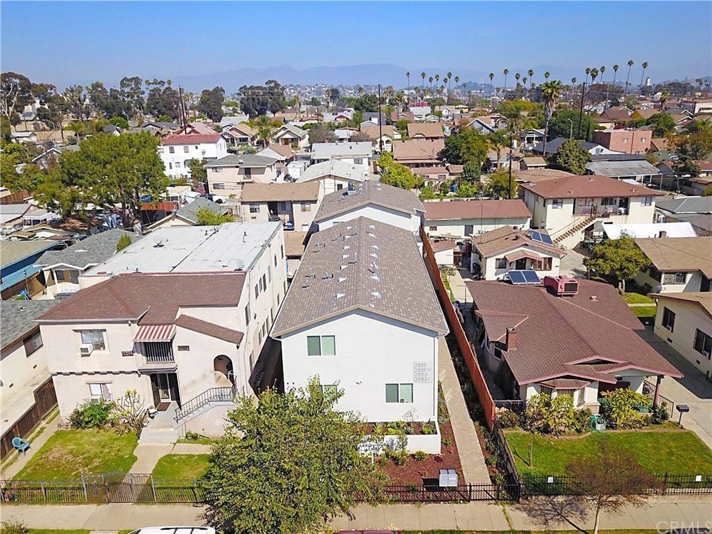 Building Photo - 3551 Sabina St