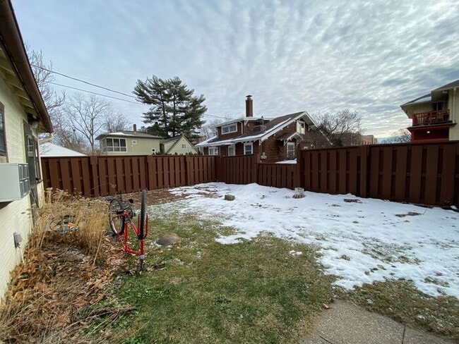 Building Photo - $1,300 | 1 Bedroom, 1 Bathroom Duplex | No Pets | Available for an August 12th, 2026 Move In!