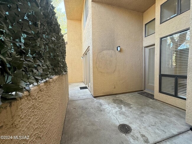 Building Photo - 7620 E Callisto Cir