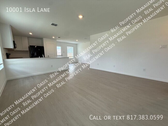 Building Photo - 10001 Isla Ln