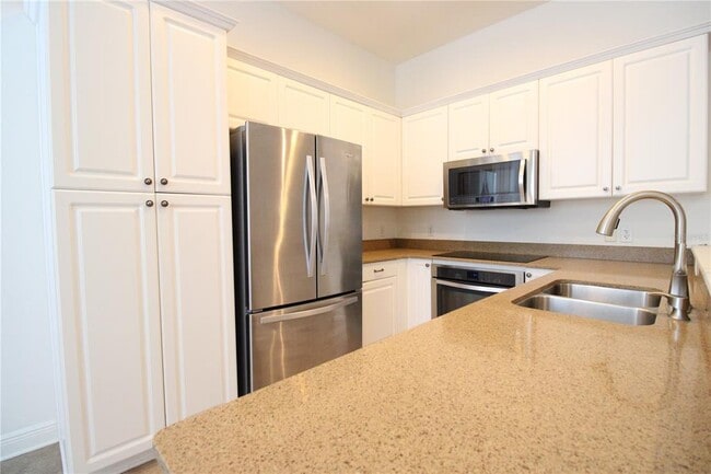 Building Photo - 132 NE 4 St