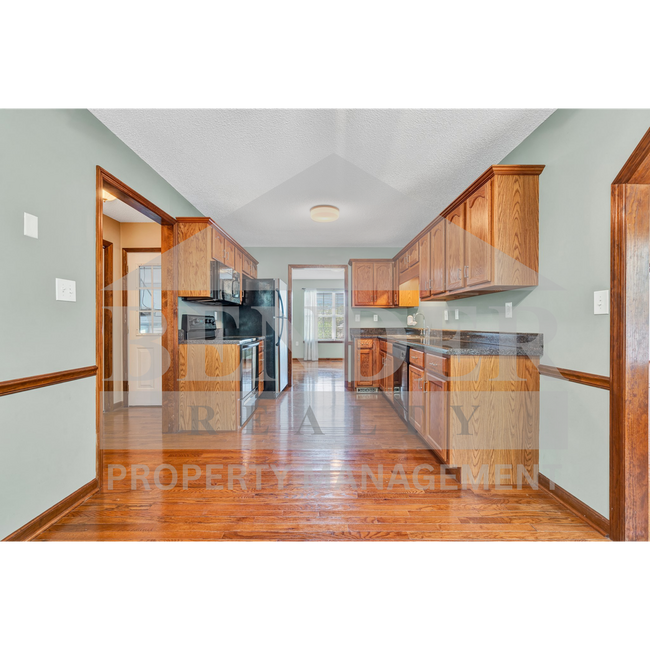 Building Photo - REDUCED!!! BEAUTIFUL HOME