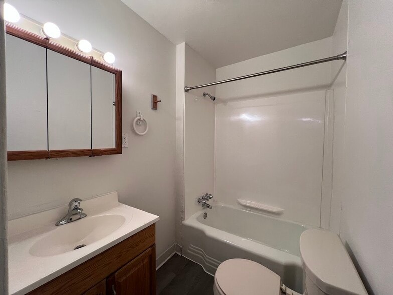 Building Photo - 188 Pennsylvania Ave