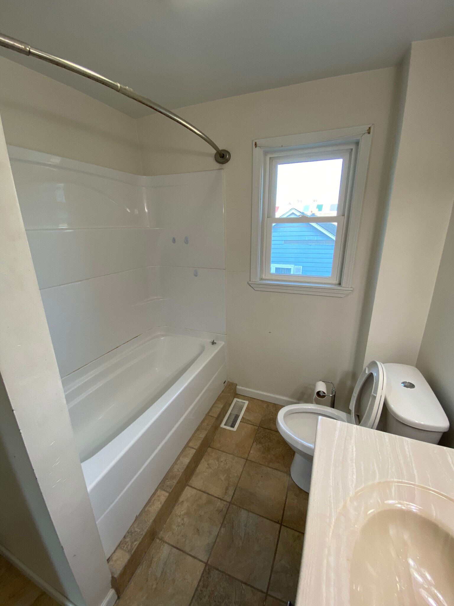 Bathroom - 630 9th ave s