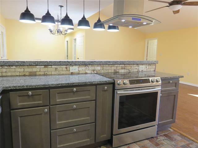 Building Photo - 3714 Deaver Rd