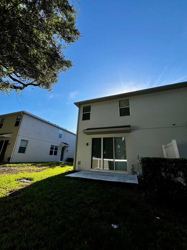 Building Photo - 7506 Aloma Pines Ct
