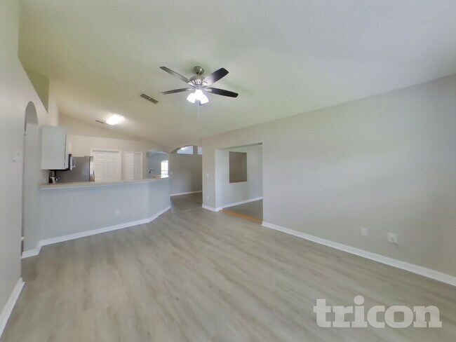 Building Photo - 2941 Grayton St