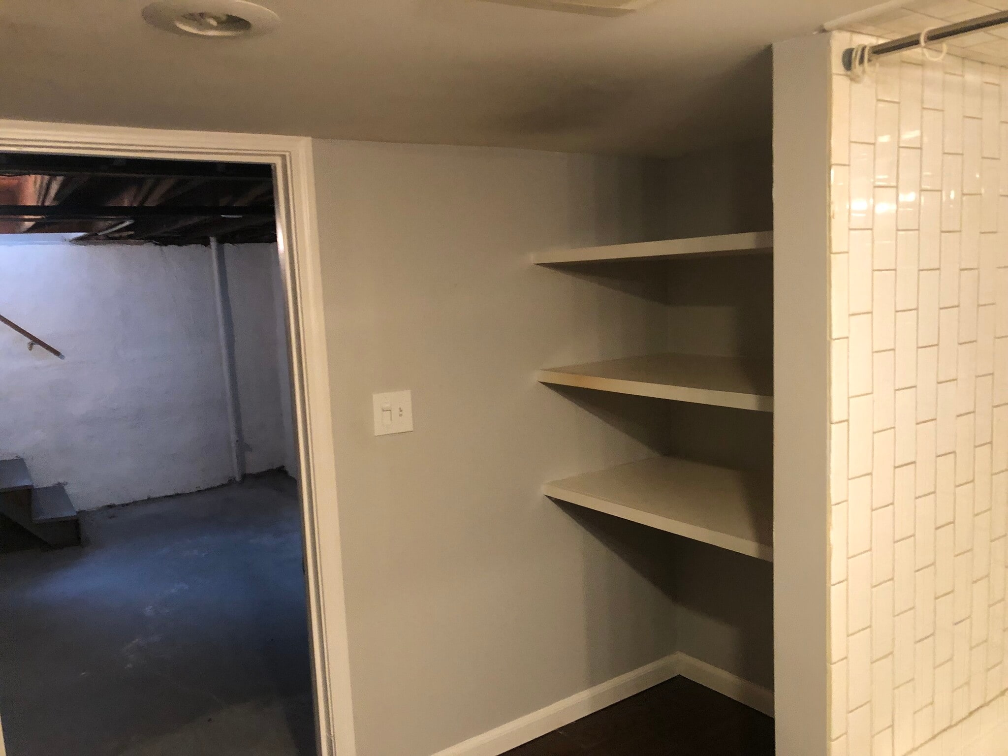 Building Photo - 211 N 47th St