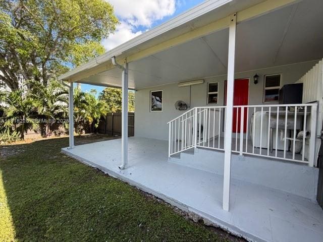 Building Photo - 2740 SW 32nd Ave