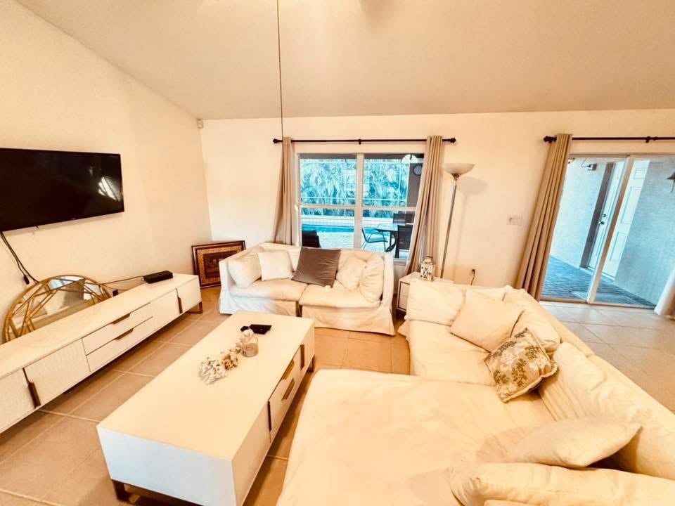 Building Photo - 18561 Olive Rd