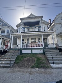 Building Photo - 230-232 Quail Street - 2F