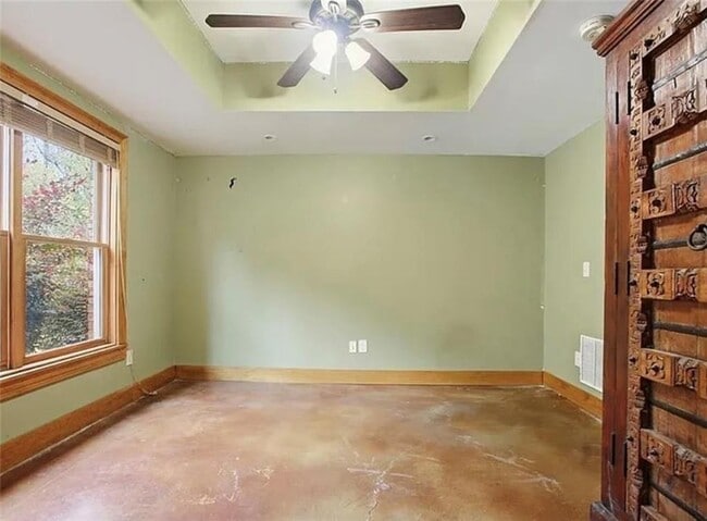 Building Photo - 845 Botanica Way