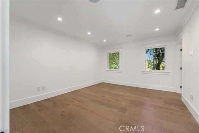 Building Photo - 20701 Dumont St