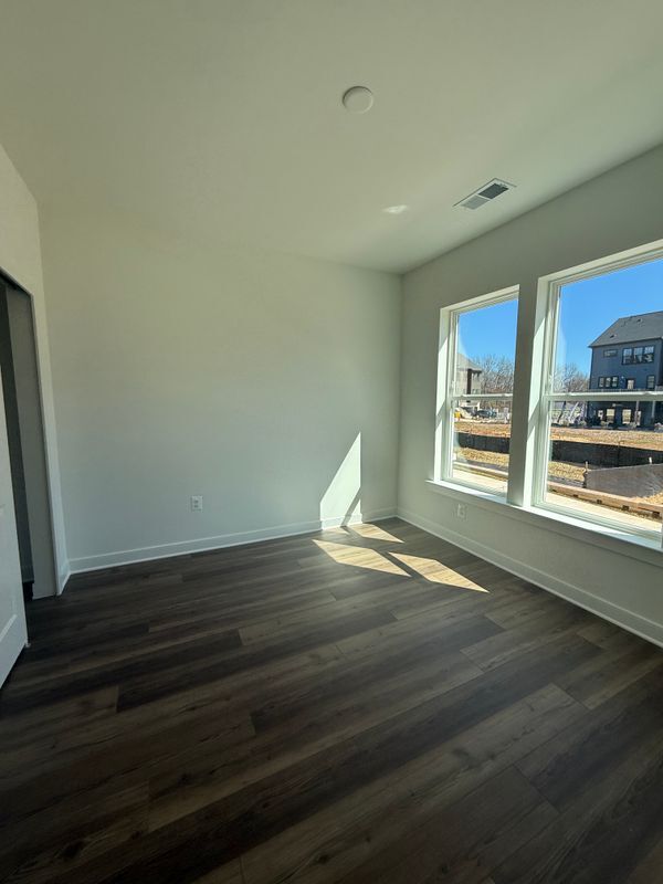 Building Photo - 1309 Bracken Ln