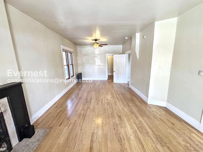 Building Photo - 3221 W 26th Ave