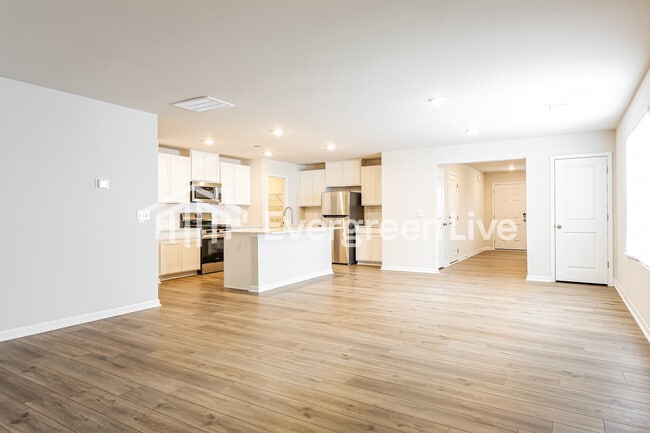 Building Photo - coming soon