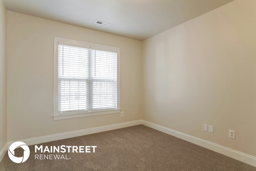 Building Photo - 86 W Thicket Dr