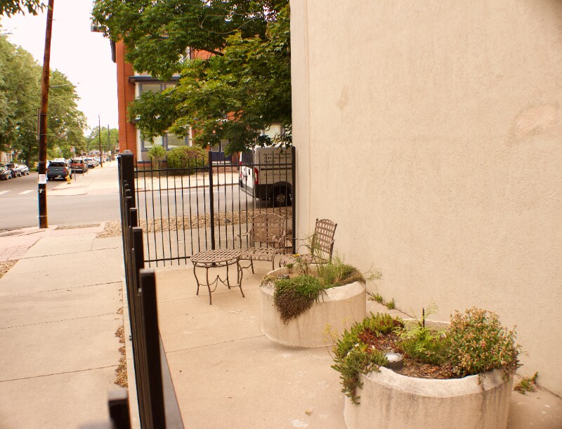 Building Photo - 1390 Emerson St