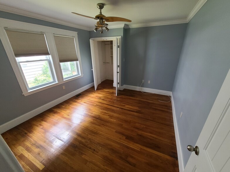 Bedroom 1 - 55 Presentation Rd