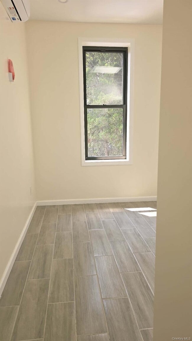 Building Photo - 72-16 62nd St