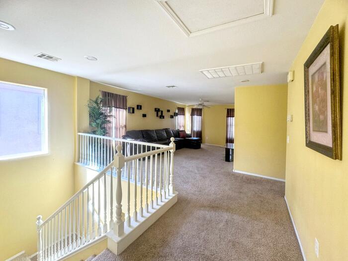 Building Photo - 6725 Yellowhammer Pl