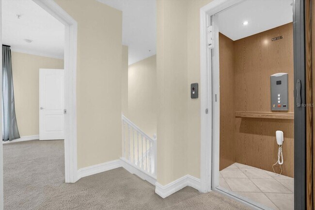 Building Photo - 4636 Messina Dr