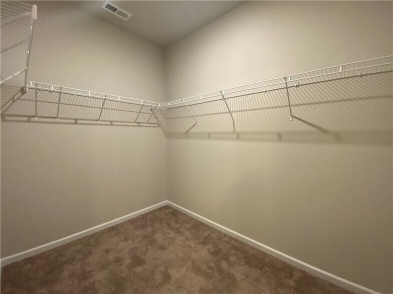 Building Photo - 2597 Bloom Cir