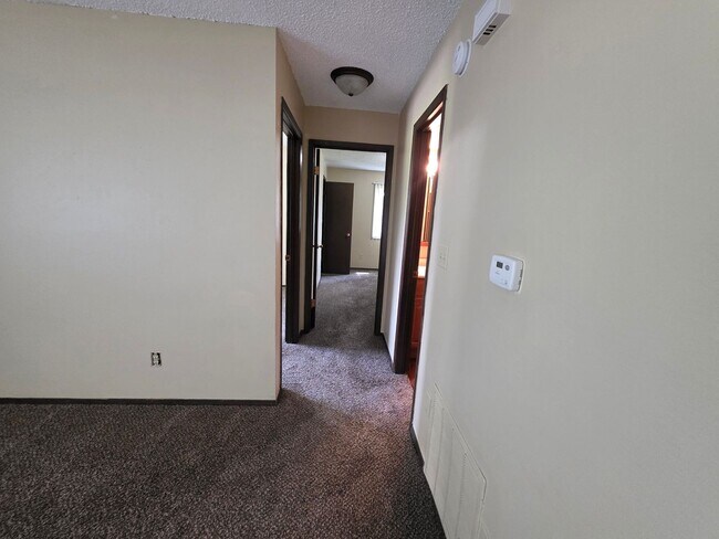 Building Photo - Joan Drive