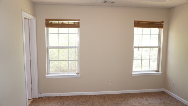 Building Photo - SUPER ADORABLE 2-Story, 2 Bedroom / 2.5 Bathroom Townhome!